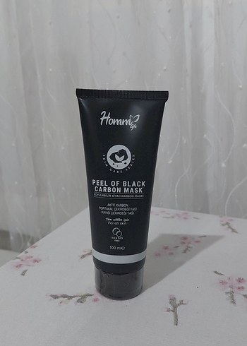 Homm Yağlı Ciltler için Siyah Karbon Maskesi 100 ml