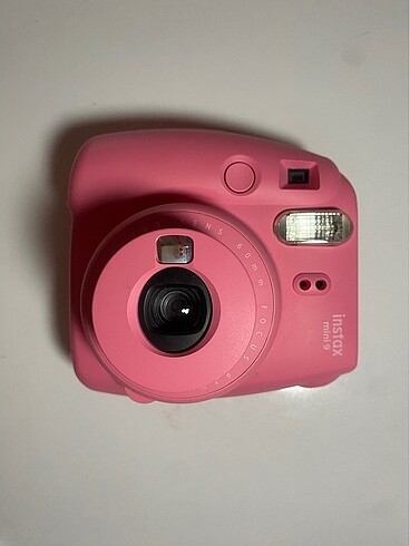 Instax Mini 9 Fotoğraf Makinesi