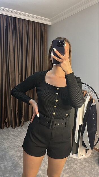 Başmain Triko Bluz
