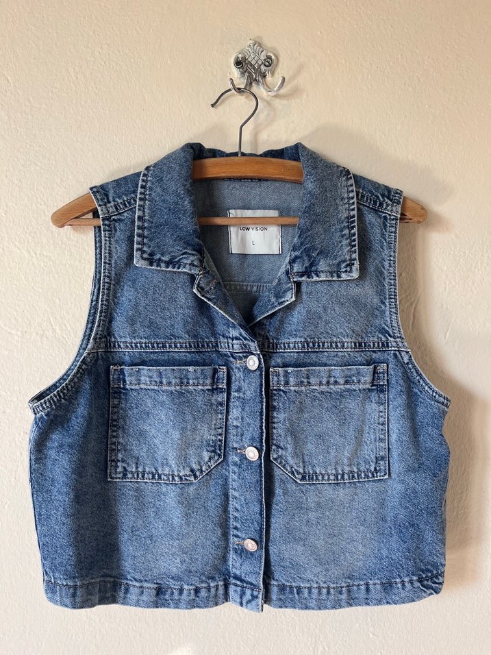 Düğmeli Kolsuz Mavi Denim Ceket - Görsel 2