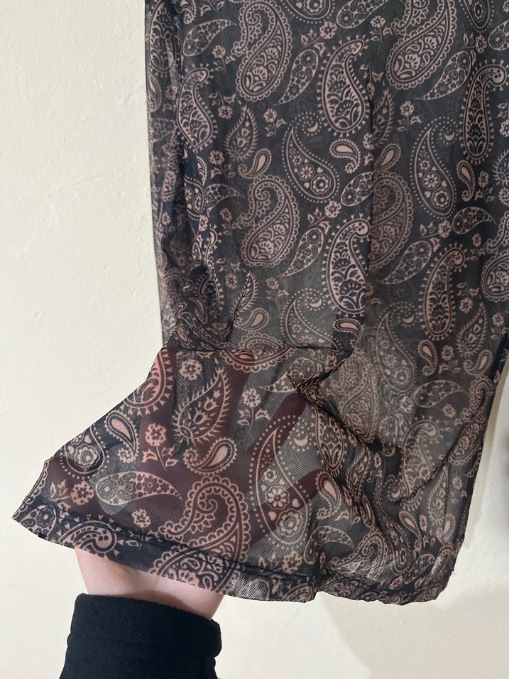 Dantel Detaylı Uzun Kollu Bohem Bluz - Görsel 4