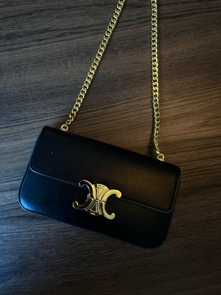 Celine Triomphe Zincir Detaylı Altın Kadın Çanta - Görsel 3