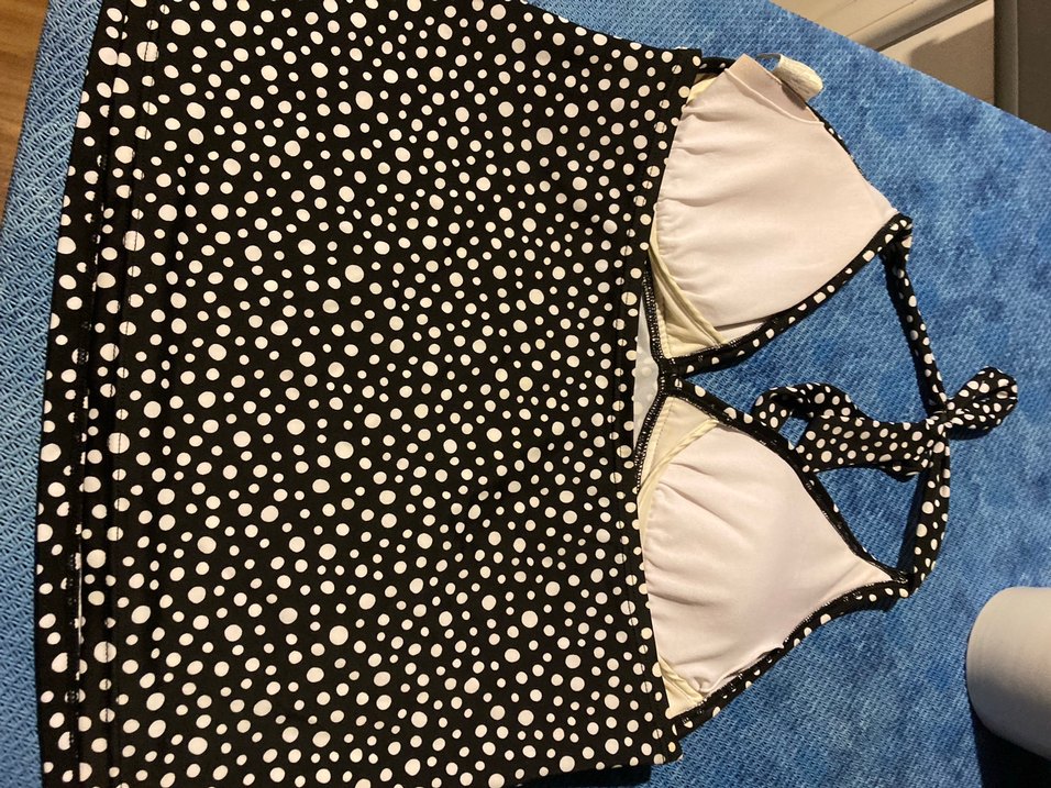 Siyah Beyaz Puantiyeli Mayo 38/48 ölçüsü - Görsel 3
