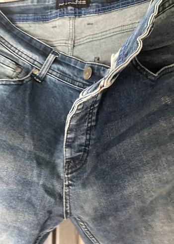 Erkek Mavi Yırtık Bol Kesim Kot Pantolon - Görsel 2