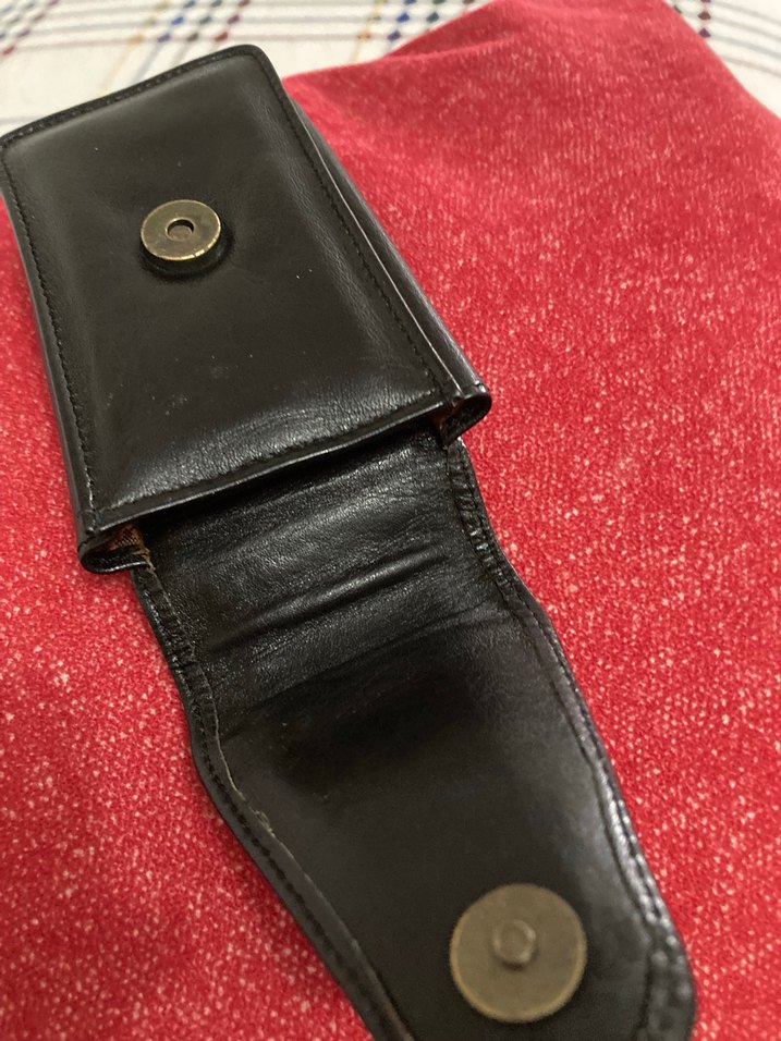 Tokalı Siyah Biker Tarzı Siğaralık - Görsel 3