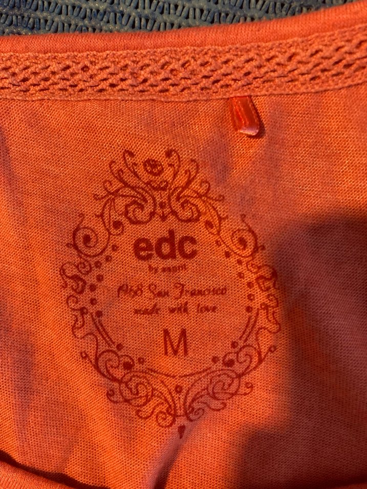 Kırmızı Baskılı Askısız Tişört 44/56 ölçüsü - Görsel 4