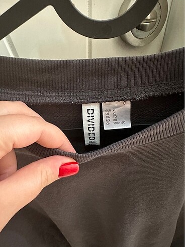 H&M Sweatshirt
