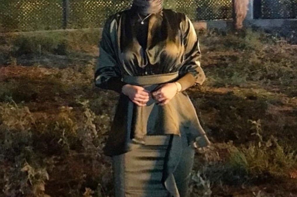 Parlak Haki saten Drapeli Uzun Abiye Elbise - Görsel 4