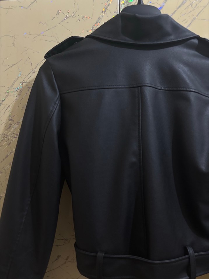 Siyah Parlak Deri Kadın Biker Ceket - Görsel 4