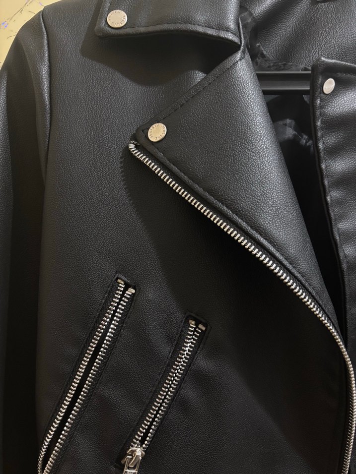 Siyah Parlak Deri Kadın Biker Ceket - Görsel 3