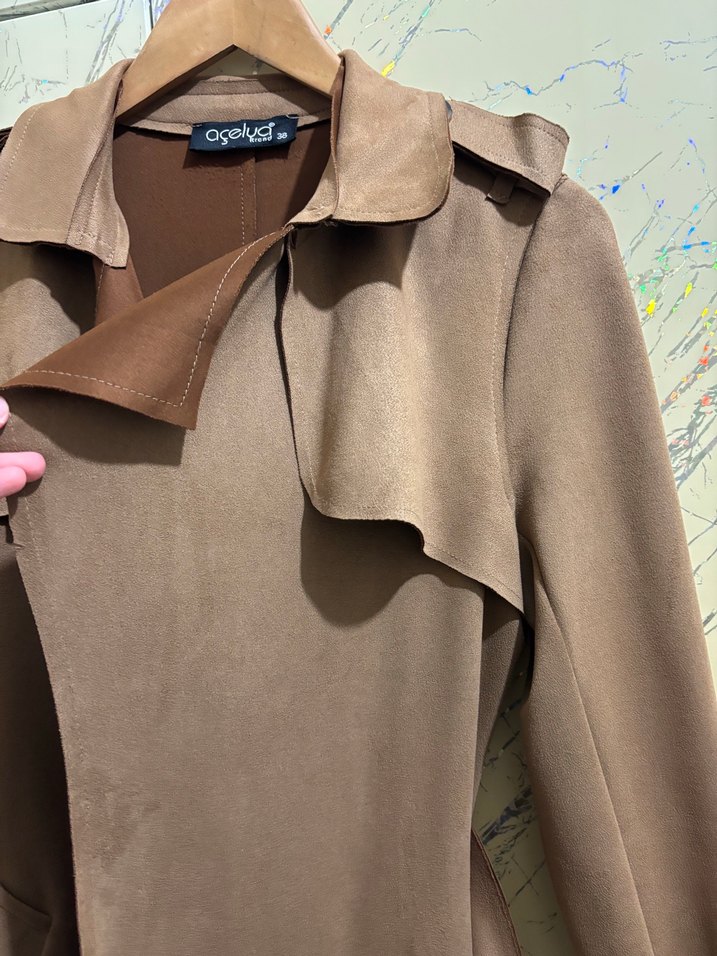 Camel Süet Kemerli Kadın Trençkot - Görsel 5