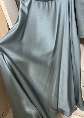 Parlak Altın Renkli Uzun Drapeli Kadın Abiye Elbise - Görsel 6