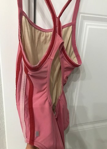 Adidas orjinal 7-8-9 yaş Düğmeli Pembe Nakışlı Çocuk mayo - Görsel 5