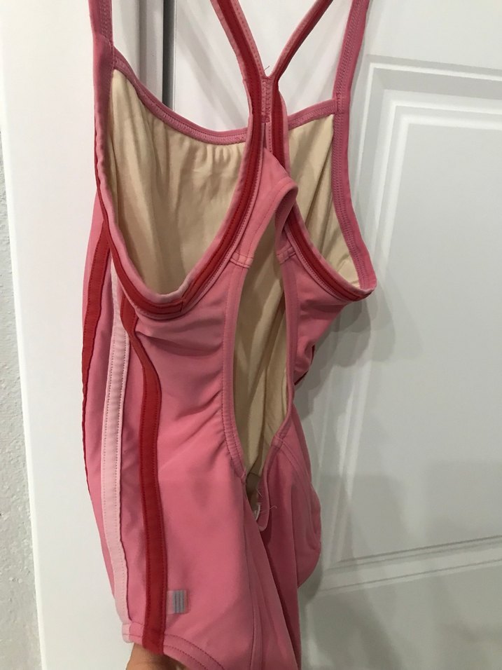 Adidas orjinal 7-8-9 yaş Düğmeli Pembe Nakışlı Çocuk mayo - Görsel 5