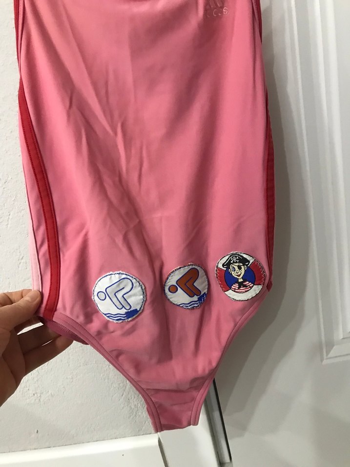 Adidas orjinal 7-8-9 yaş Düğmeli Pembe Nakışlı Çocuk mayo - Görsel 3