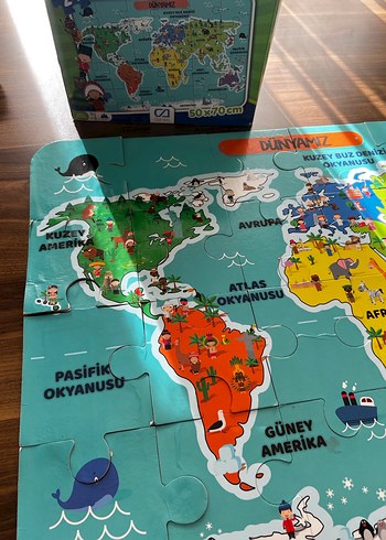 Beden Çocuklar için Dünya Haritası Puzzle