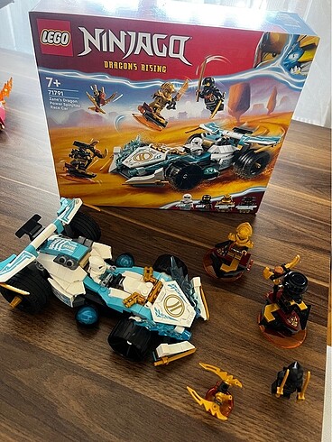 Diğer Lego ninjago 71791 zane?in ejdarha gücü
