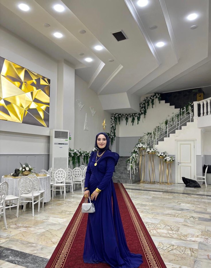 Uzun Kollu Drapeli Mavi Tesettür Abiye - Görsel 3