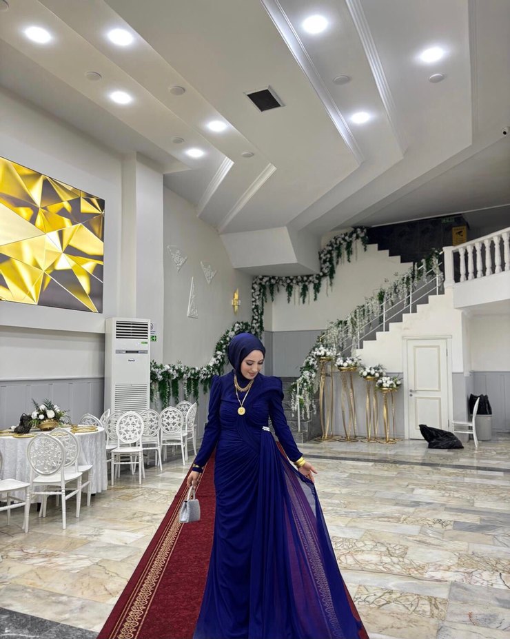 Uzun Kollu Drapeli Mavi Tesettür Abiye - Görsel 4