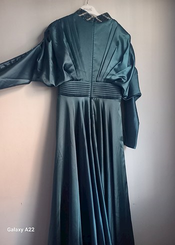 Turkuaz Uzun Kollu İşlemeli Kadın Abiye Elbise - Görsel 3