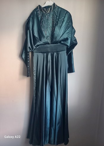 Turkuaz Uzun Kollu İşlemeli Kadın Abiye Elbise - Görsel 4