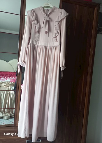 Uzun Kol Volanlı Bej Bohem Elbise - Görsel 3