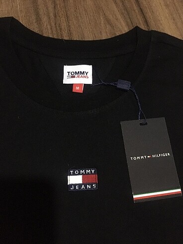 s Beden Tommy hilfiger siyah tişört