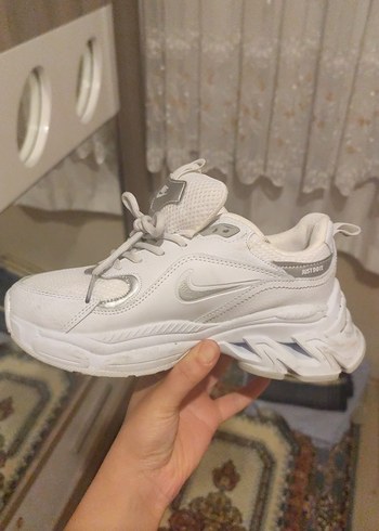 Nike Beyaz Gri Spor Ayakkabı - Görsel 5