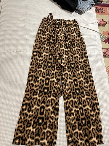 Leopar pantolon