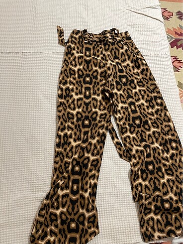 36 Beden camel Renk Leopar pantolon