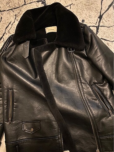 Stradivarius biker mont