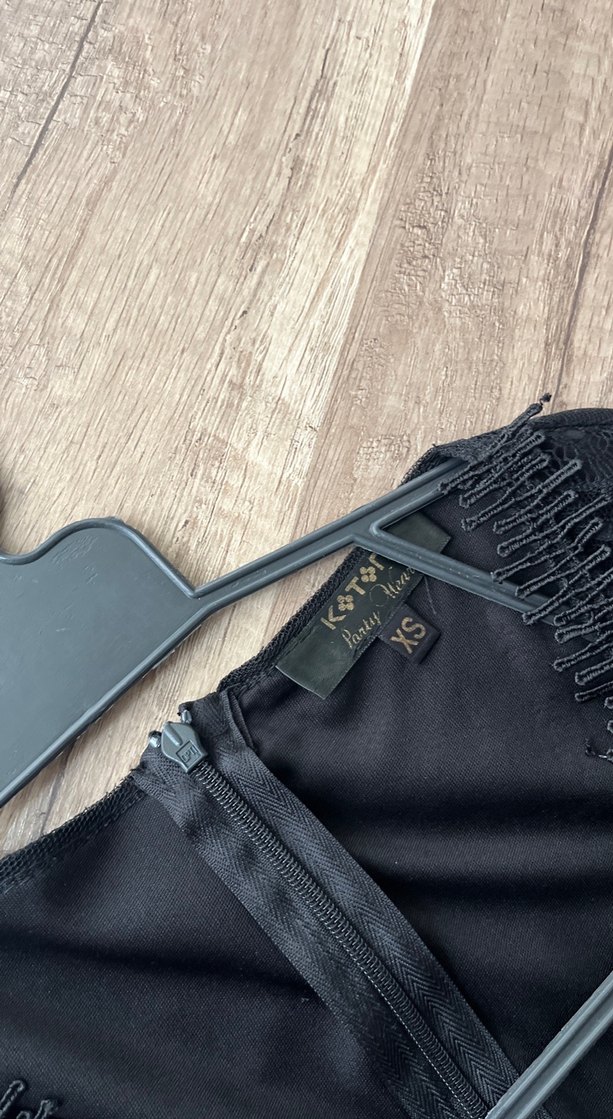 V Yaka Siyah Dantel Uzun Kollu Uzun Elbise - Görsel 3