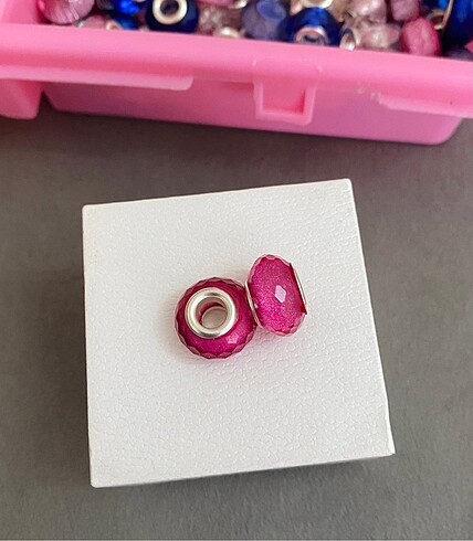 fuşya murano charm