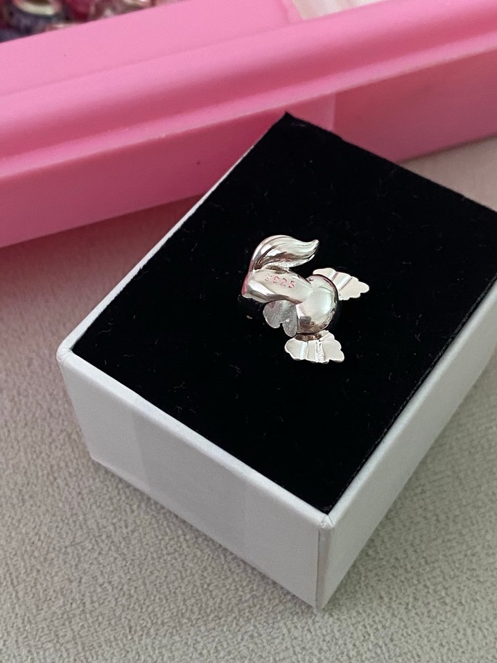 Pembe axolotl Charm - Görsel 2