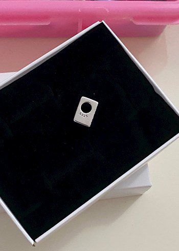 taşlı Gri 'B' Harfi Kadın Charm - Görsel 3