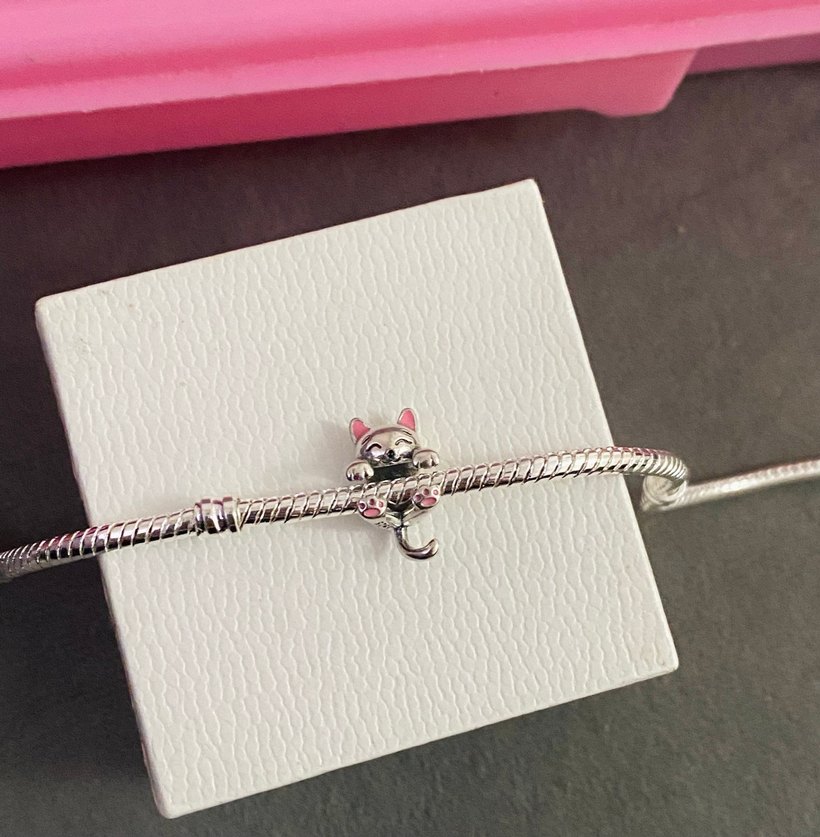 Gri Kedi Figürlü Charm - Görsel 3