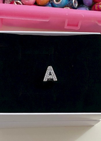 taşlı 'A' Harfi Charm - Görsel 2