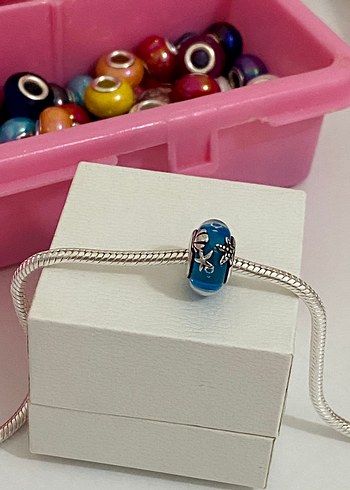 mavi murano Charm