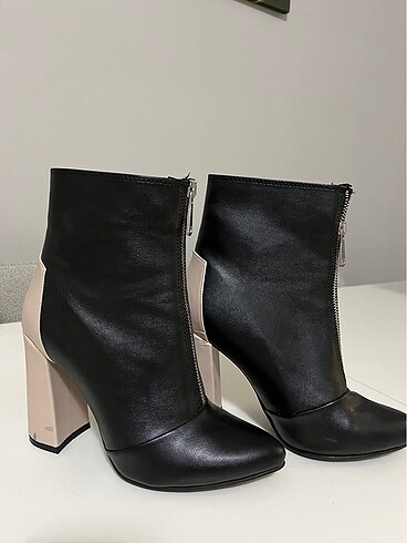 Bayan bot - Görsel 2