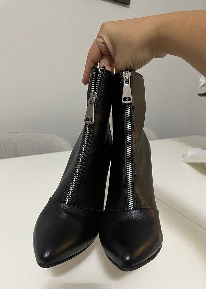 Bayan bot - Görsel 4