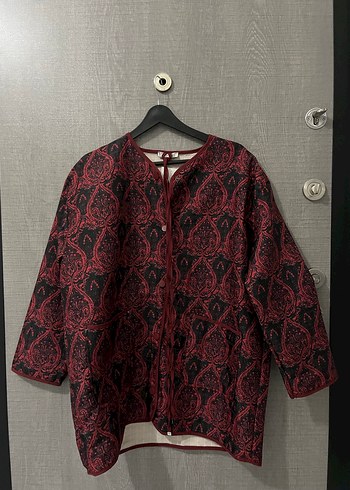 Etnik Desenli Kapitone Ceket - Görsel 13