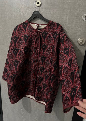 Etnik Desenli Kapitone Ceket - Görsel 9