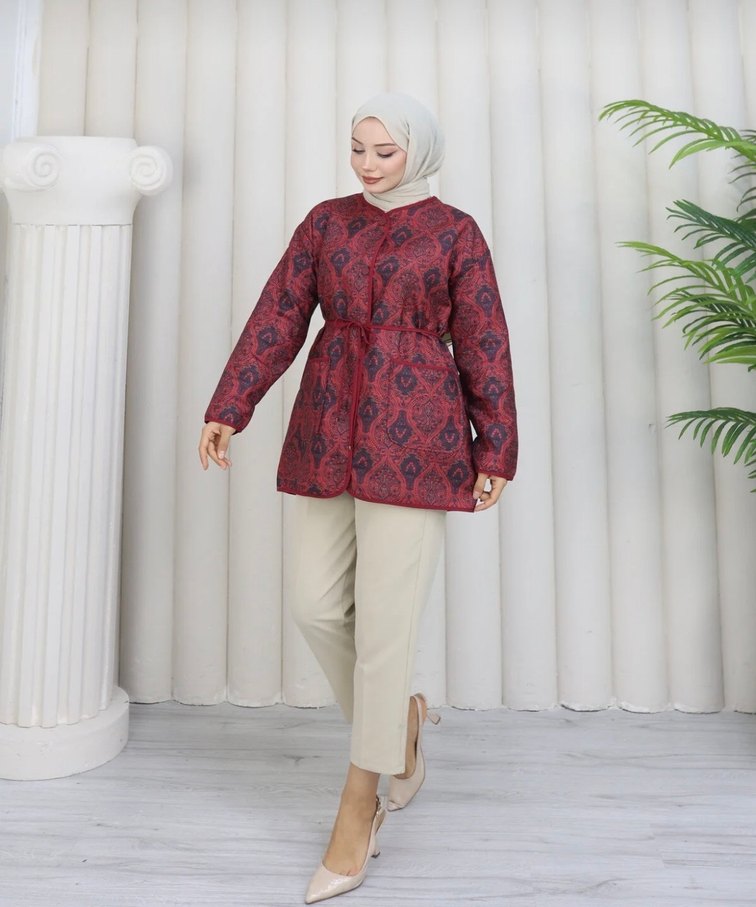 Etnik Desenli Kapitone Ceket - Görsel 2