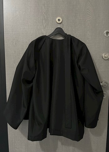 Kemerli Siyah Kadın Trençkot - Görsel 8
