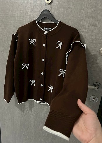 Fiyonklu Hırka - Görsel 6