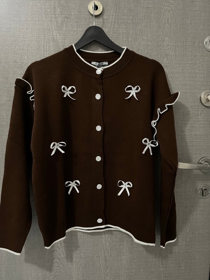 Fiyonklu Hırka - Görsel 5