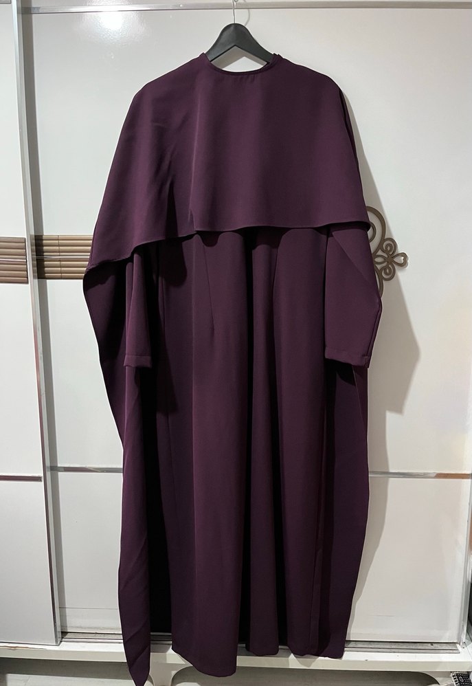 Pelerinli Tesettür Elbise - Görsel 4