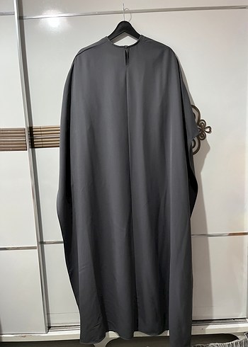 Pelerinli Tesettür Elbise - Görsel 8