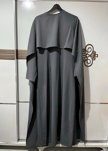 Pelerinli Tesettür Elbise - Görsel 2