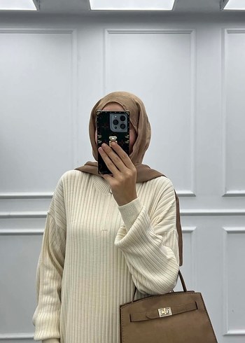 Tesettür Triko Elbise - Görsel 2